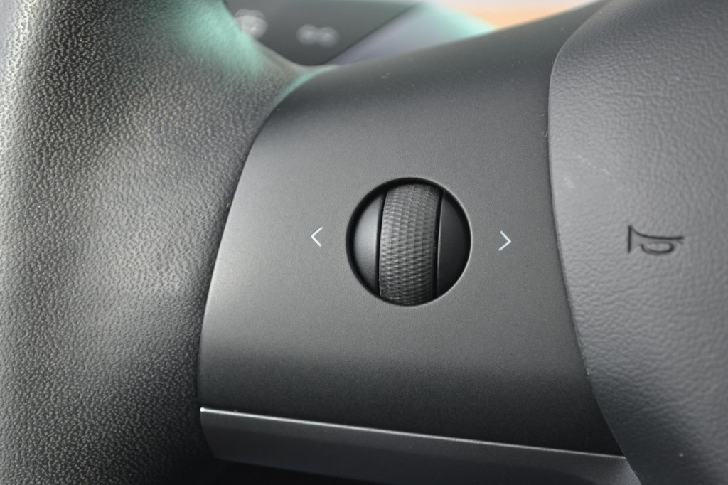 Tesla Model 3 AWD (J852JS) met abonnement