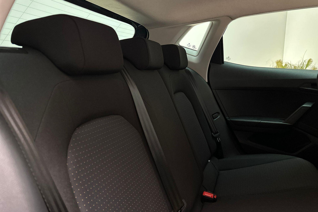 Seat Ibiza (X704NL) met abonnement