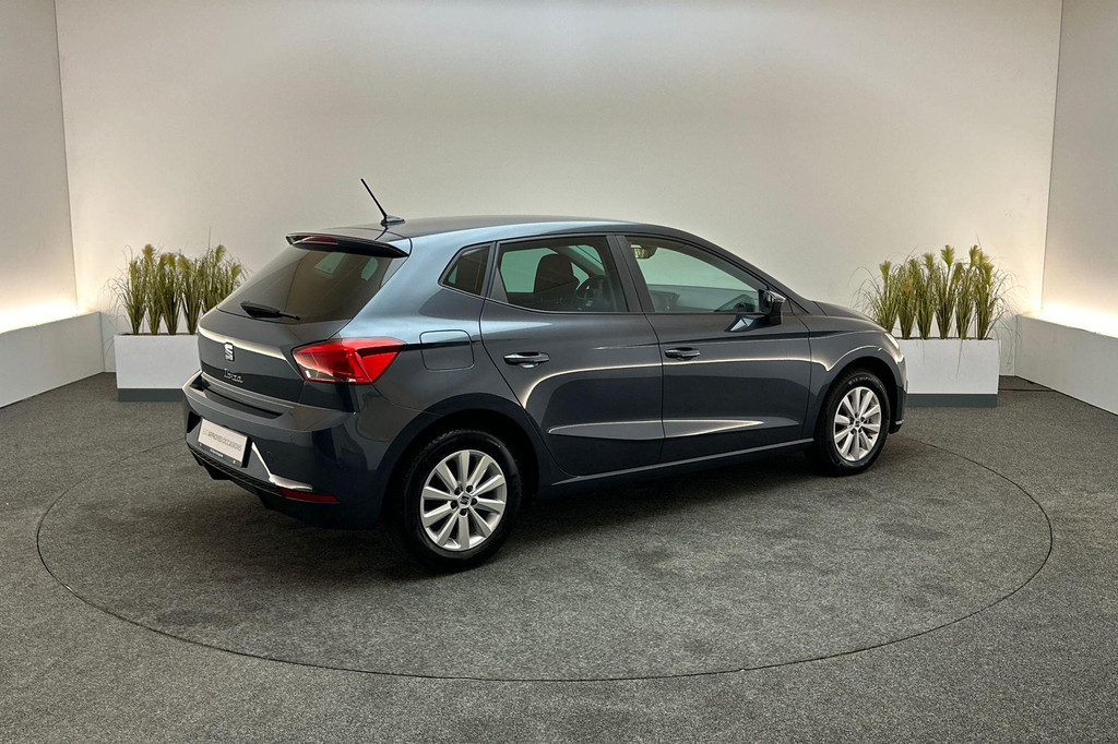 Seat Ibiza (X704NL) met abonnement