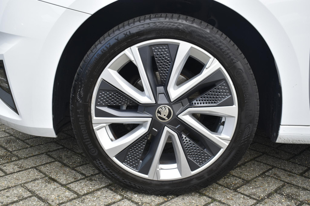 ŠKODA Fabia (R549HD) met abonnement