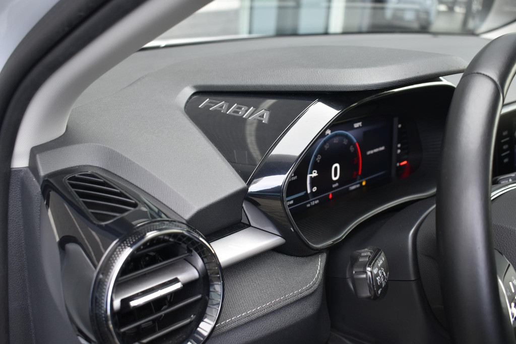 ŠKODA Fabia (R549HD) met abonnement