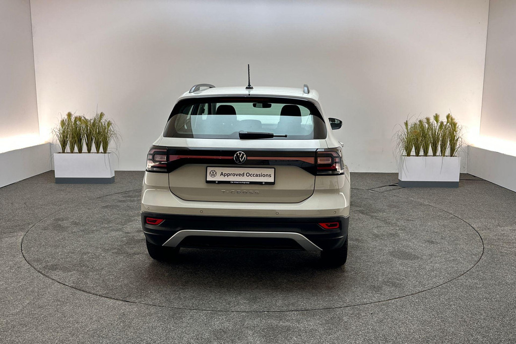 Volkswagen T-Cross (T547RH) met abonnement