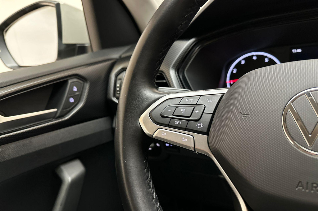 Volkswagen T-Cross (T547RH) met abonnement