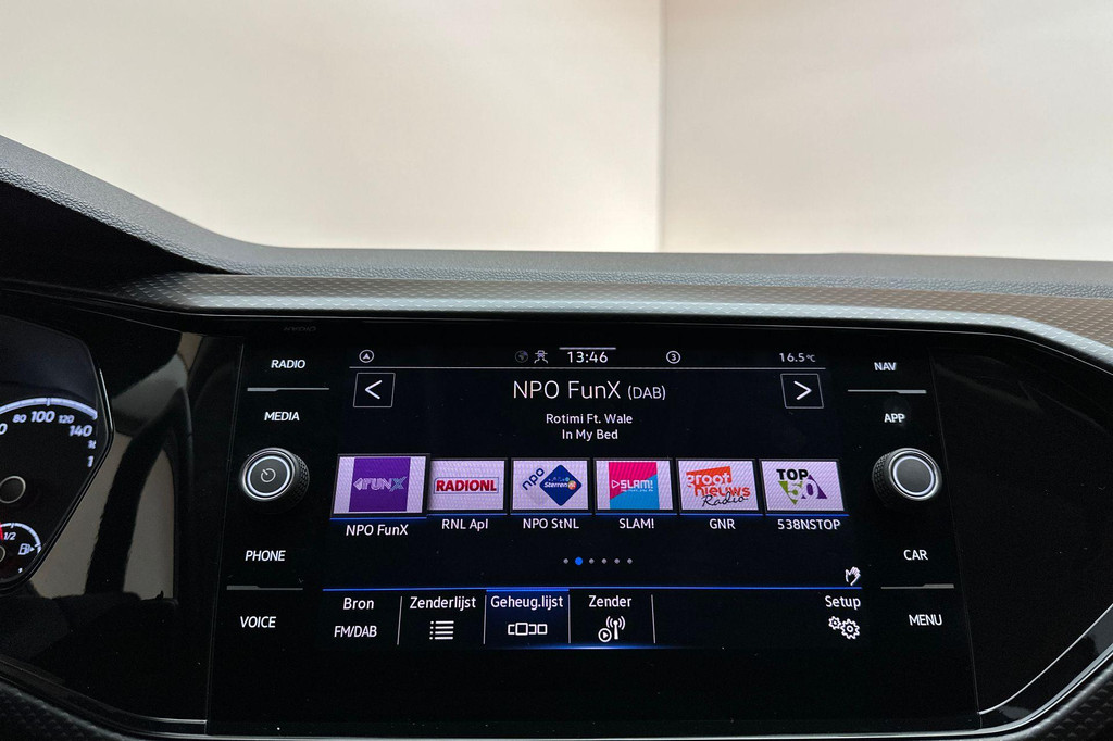 Volkswagen T-Cross (T547RH) met abonnement