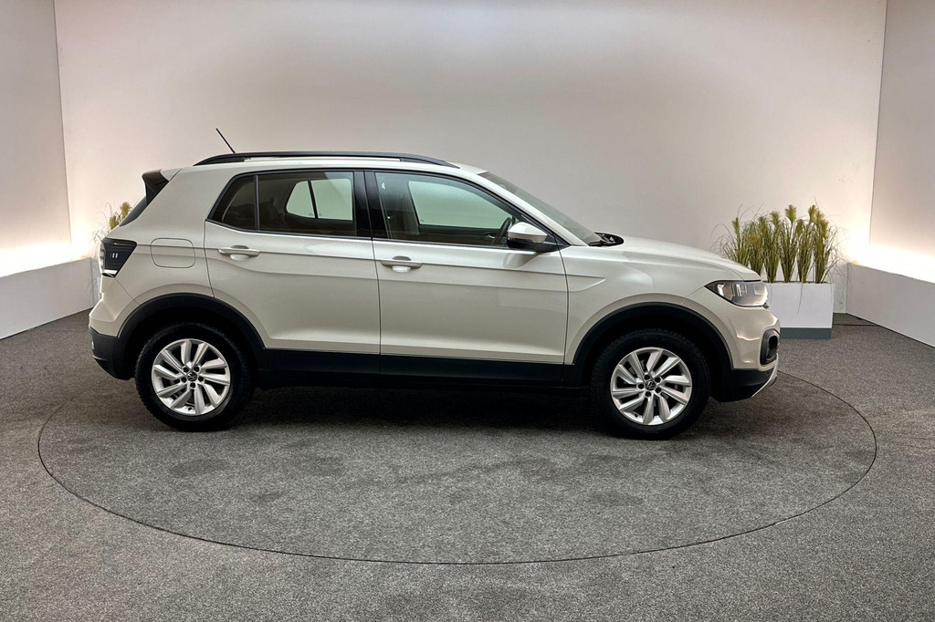 Volkswagen T-Cross (T547RH) met abonnement