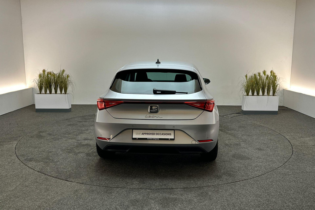 Seat Leon (X740LT) met abonnement