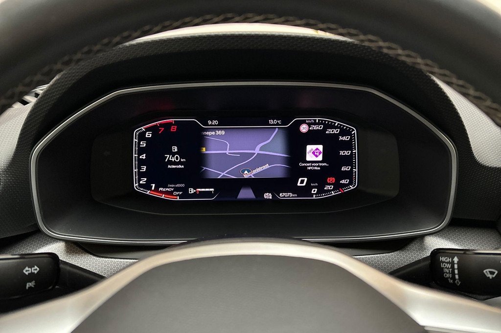 Seat Leon (X740LT) met abonnement