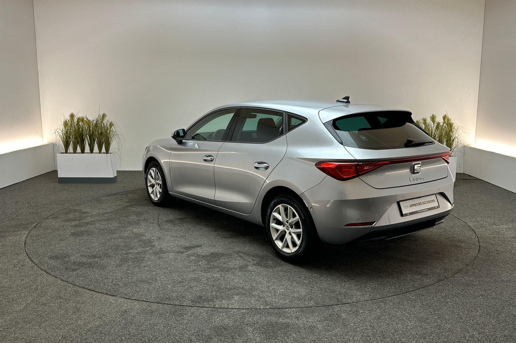 Seat Leon (X740LT) met abonnement