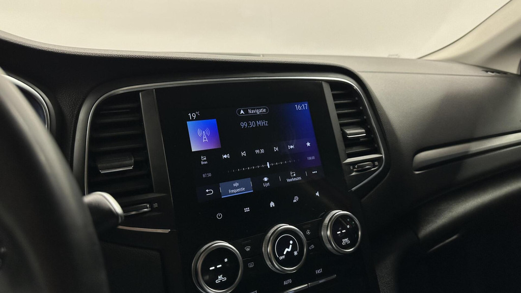 Renault MEGANE Estate (N805XT) met abonnement