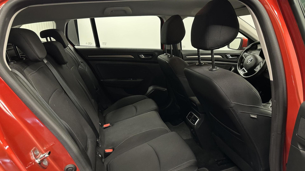 Renault MEGANE Estate (N805XT) met abonnement