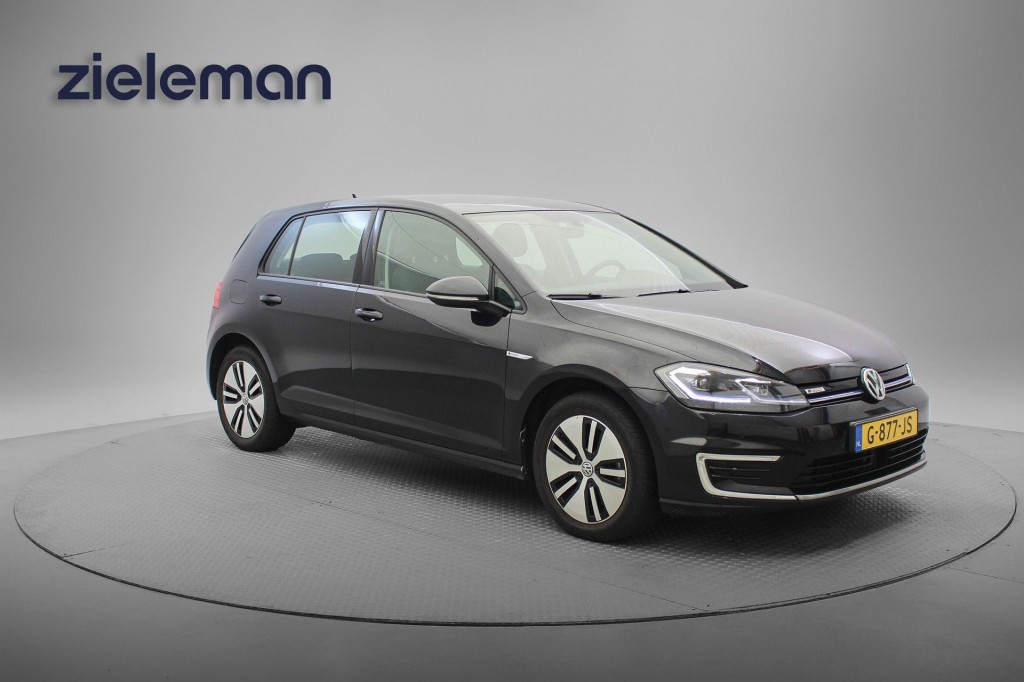 Volkswagen e-Golf (G877JS) met abonnement