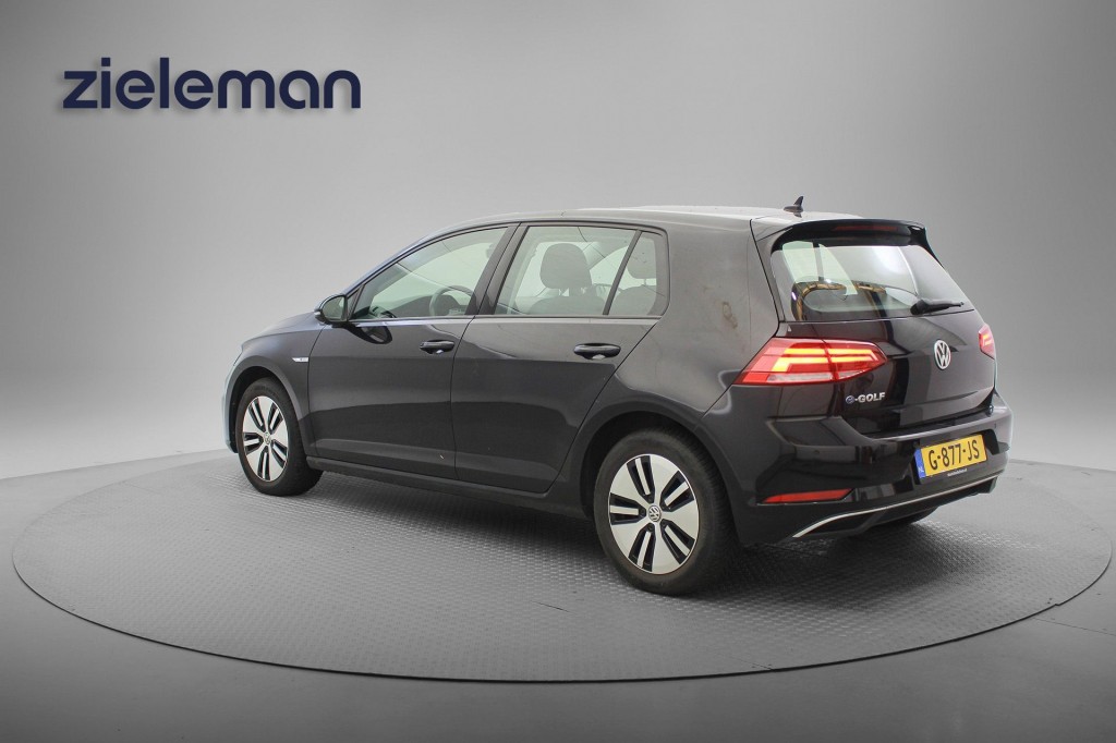 Volkswagen e-Golf (G877JS) met abonnement