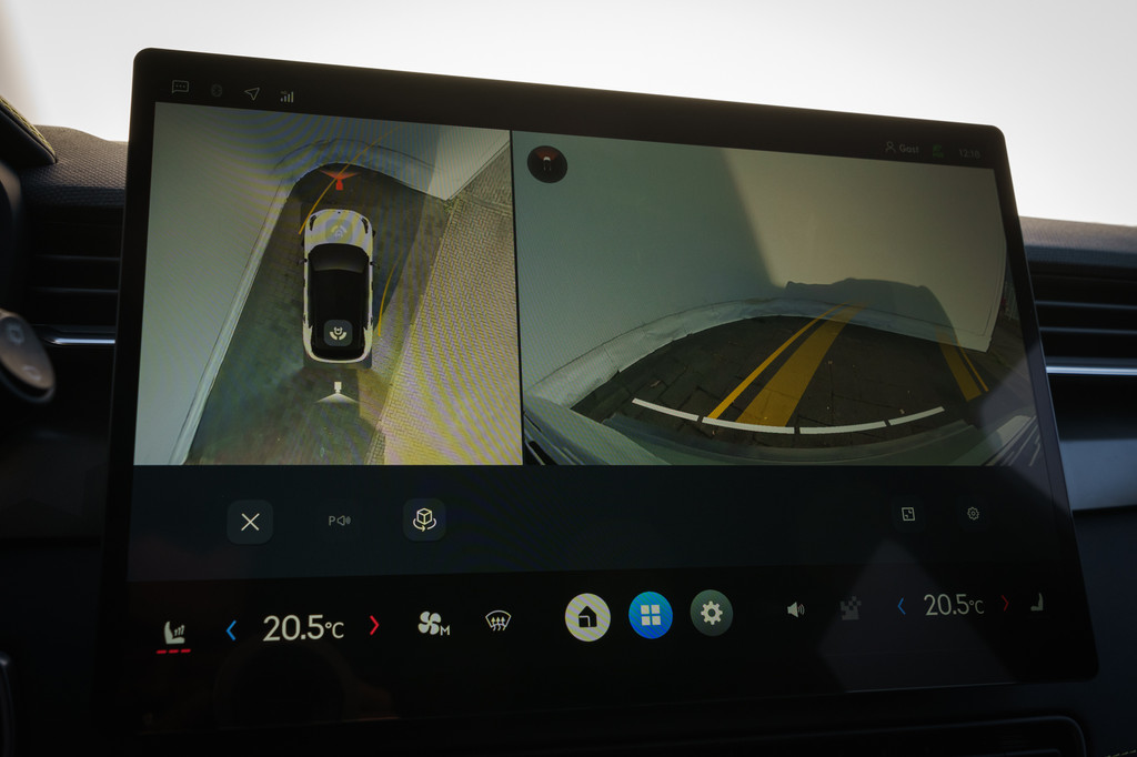 Lynk & Co 01 (JJH78D) met abonnement