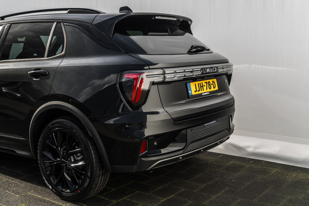 Lynk & Co 01 (JJH78D) met abonnement