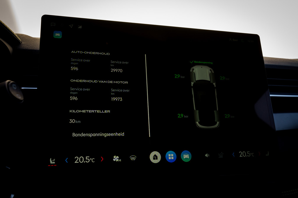 Lynk & Co 01 (JJH78D) met abonnement