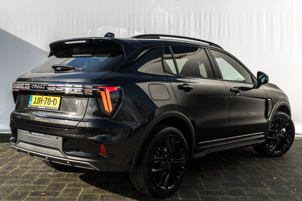 Lynk & Co 01 (JJH78D) met abonnement