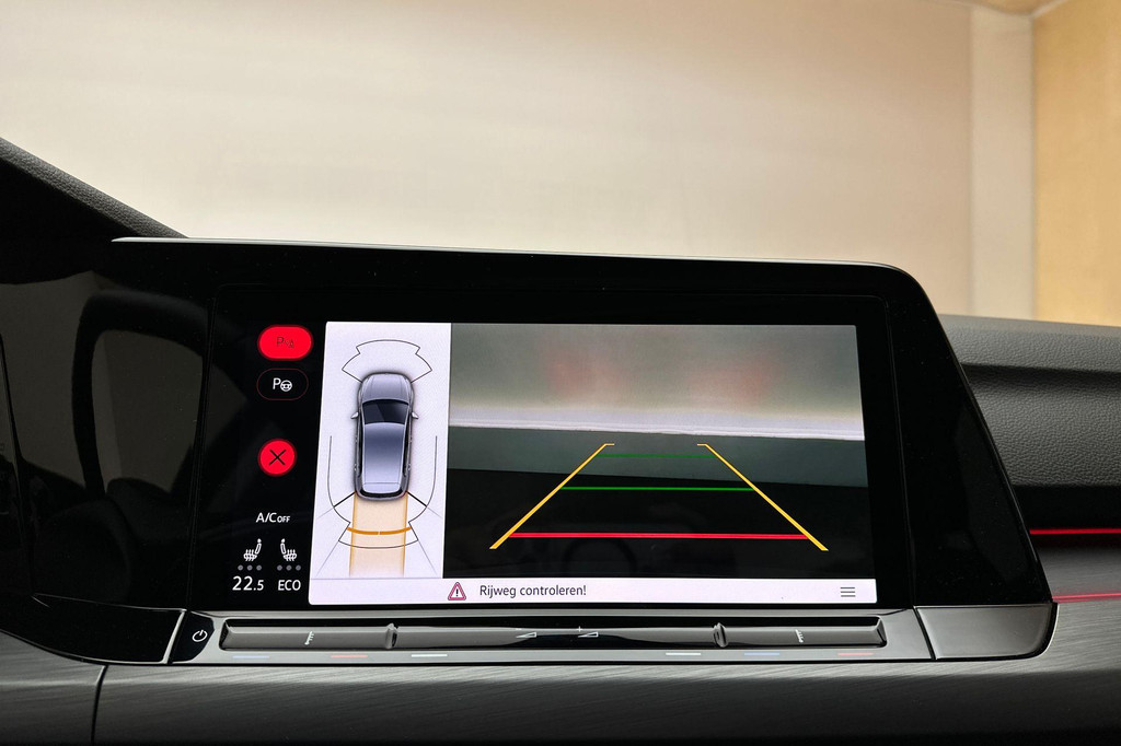 Volkswagen Golf (JHN17V) met abonnement