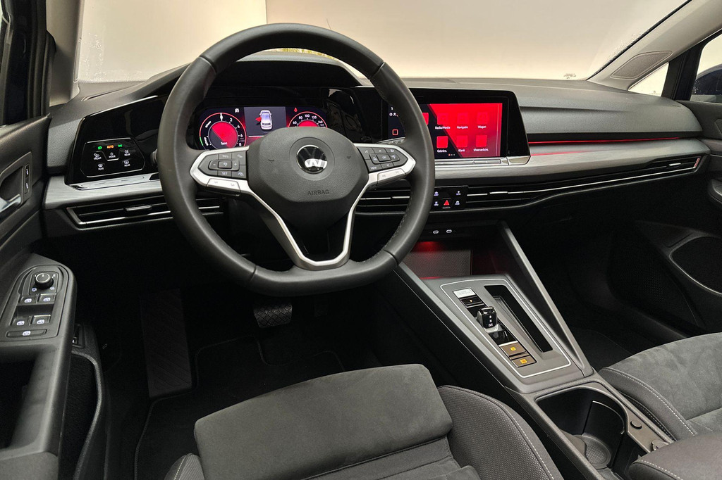 Volkswagen Golf (JHN17V) met abonnement