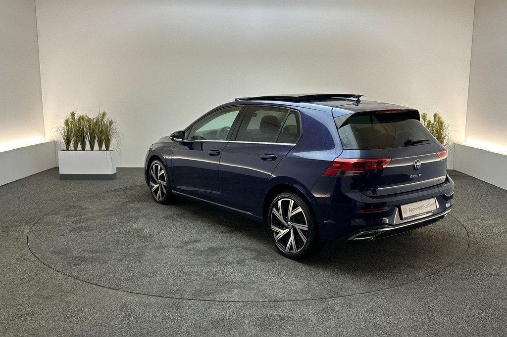 Volkswagen Golf (JHN17V) met abonnement