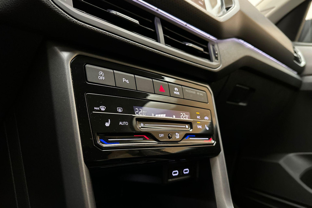 Volkswagen T-Cross (JJD01T) met abonnement