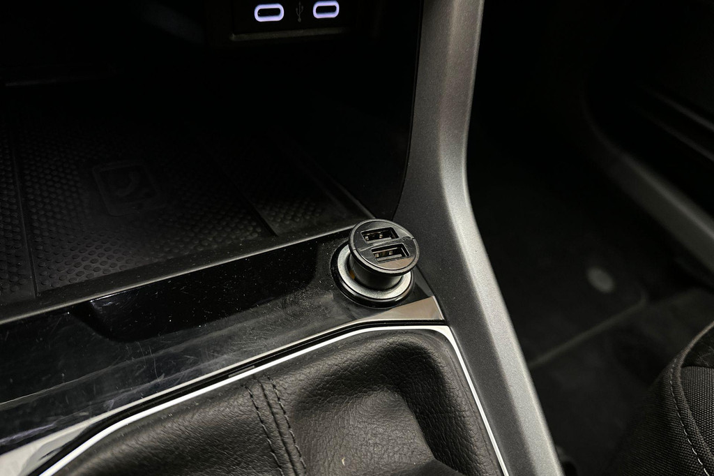 Volkswagen T-Cross (JJD01T) met abonnement