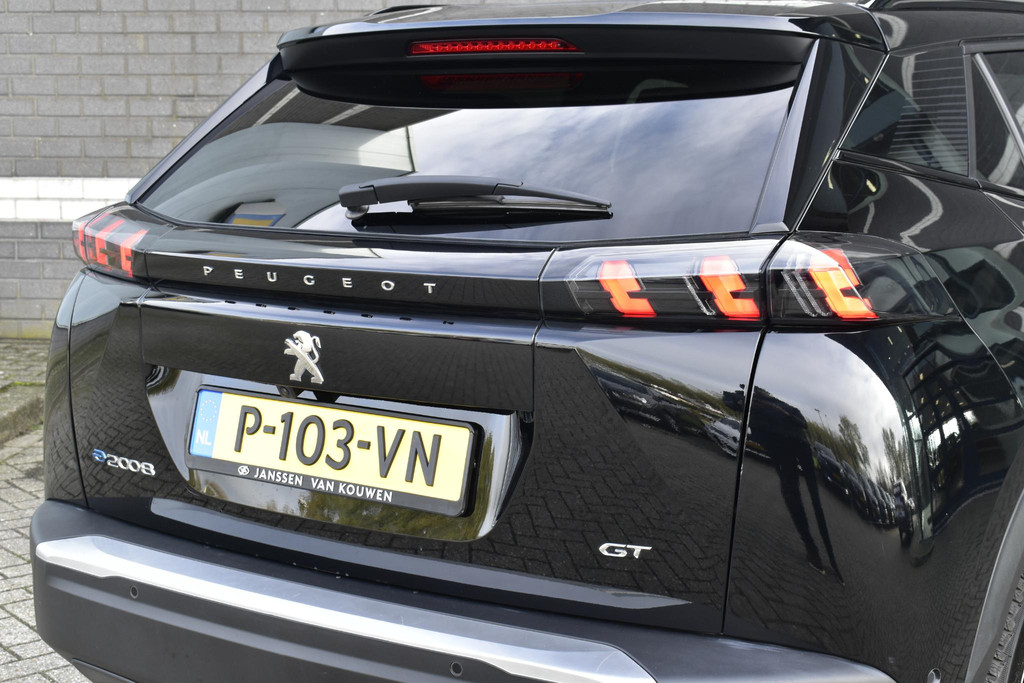 Peugeot e-2008 (P103VN) met abonnement