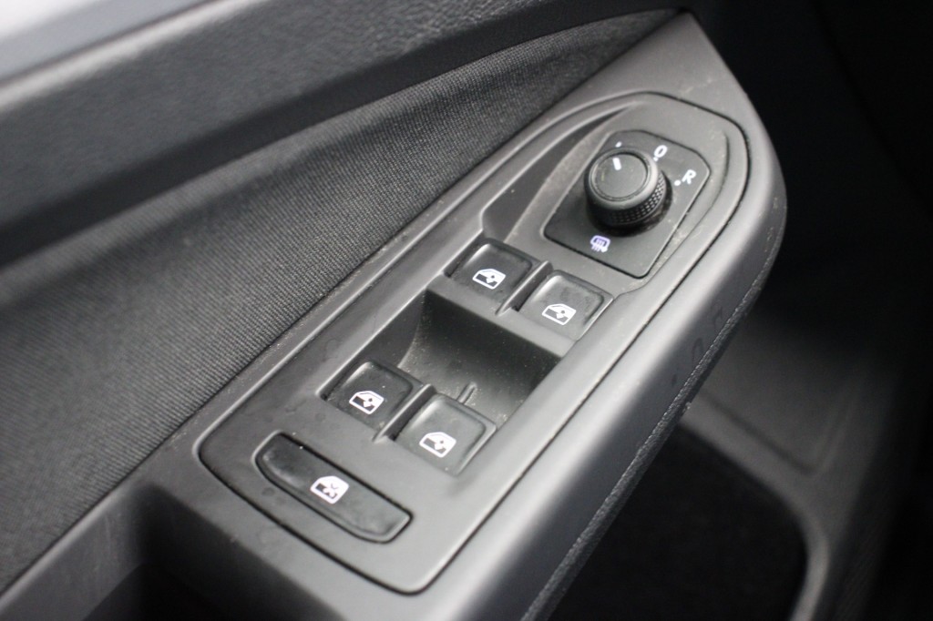 Volkswagen GOLF Variant (L454HF) met abonnement