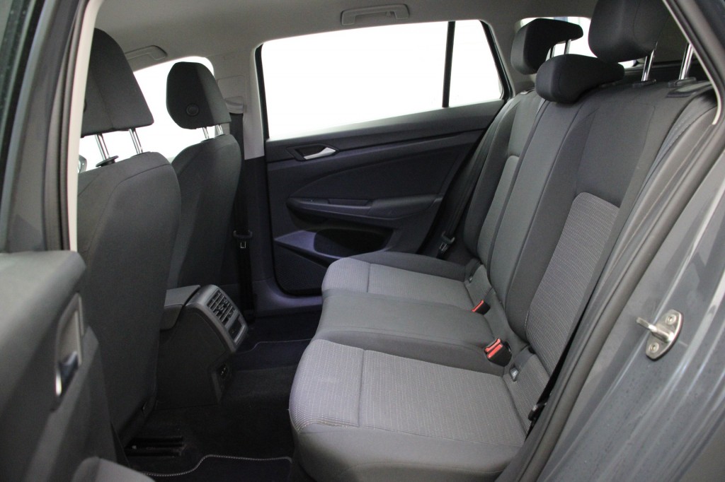 Volkswagen GOLF Variant (L454HF) met abonnement