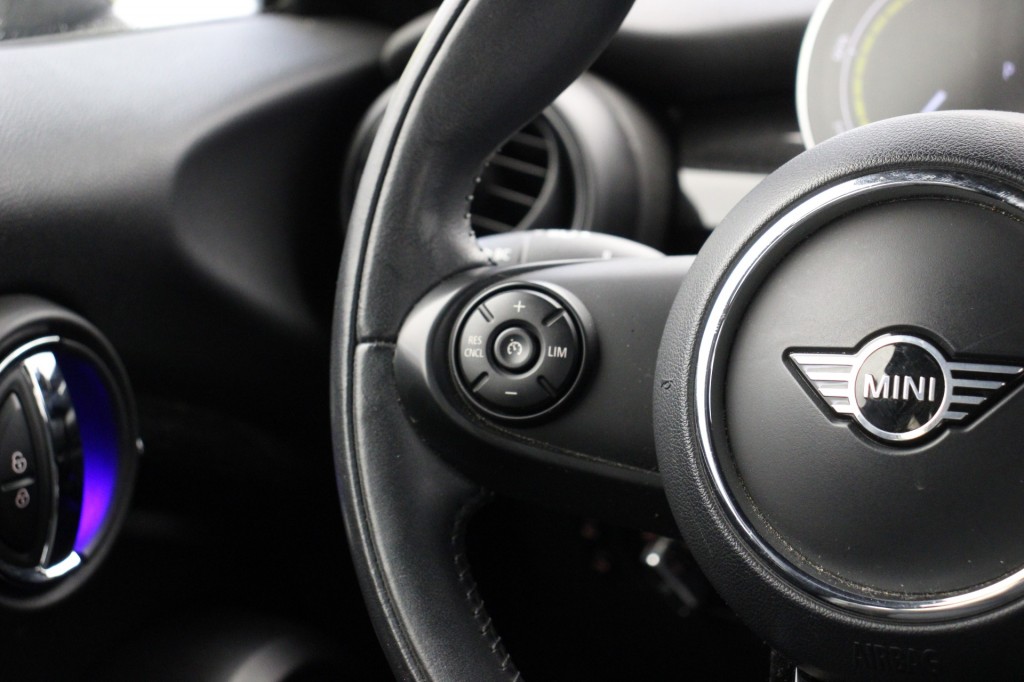 MINI Electric (J777KS) met abonnement