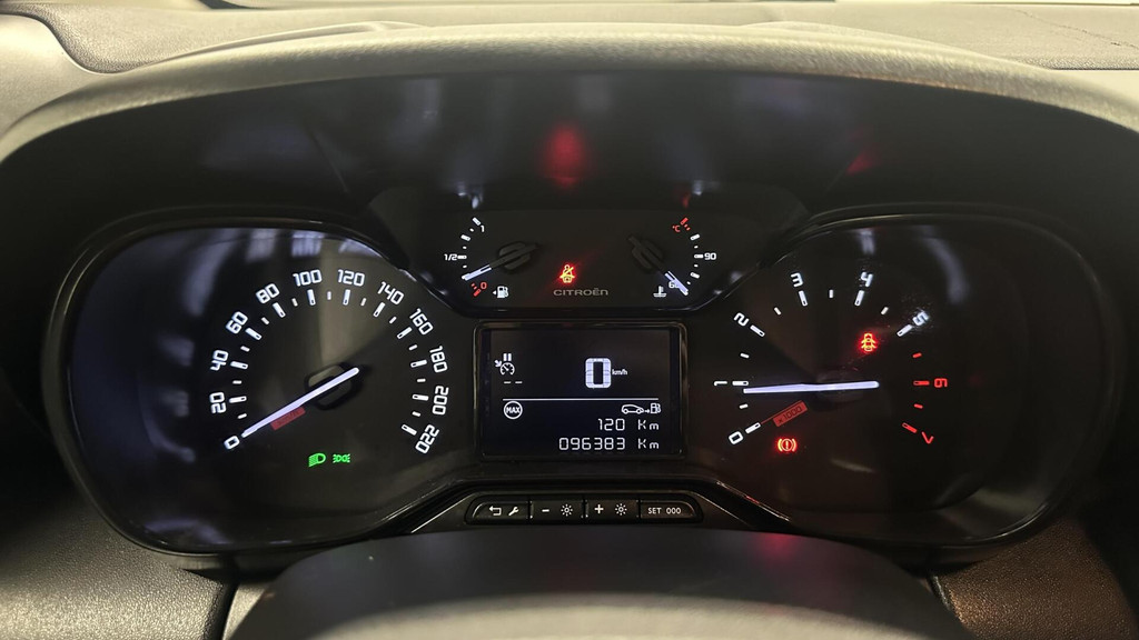 Citroën C3 Aircross (L942LR) met abonnement