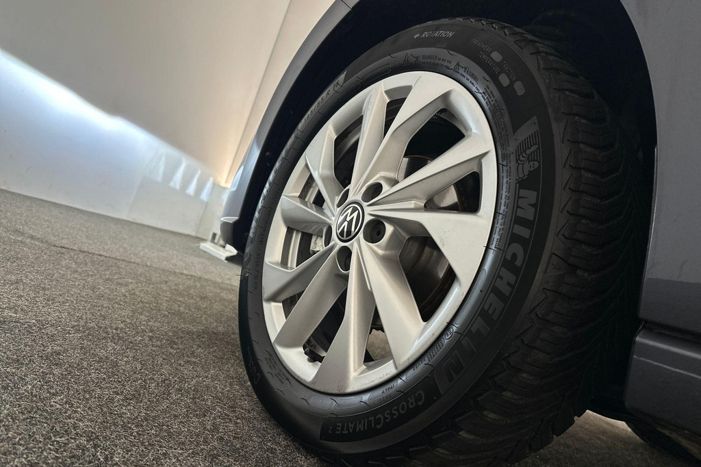 Volkswagen Polo (X796DV) met abonnement