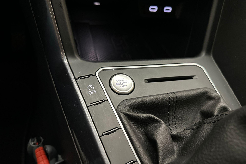 Volkswagen Polo (X796DV) met abonnement