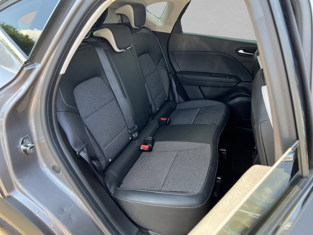 Renault Captur (S808RN) met abonnement