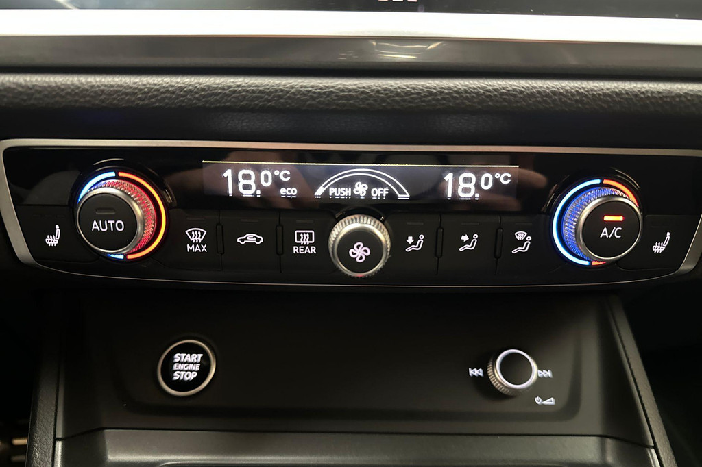 Audi Q3 (JJT74G) met abonnement