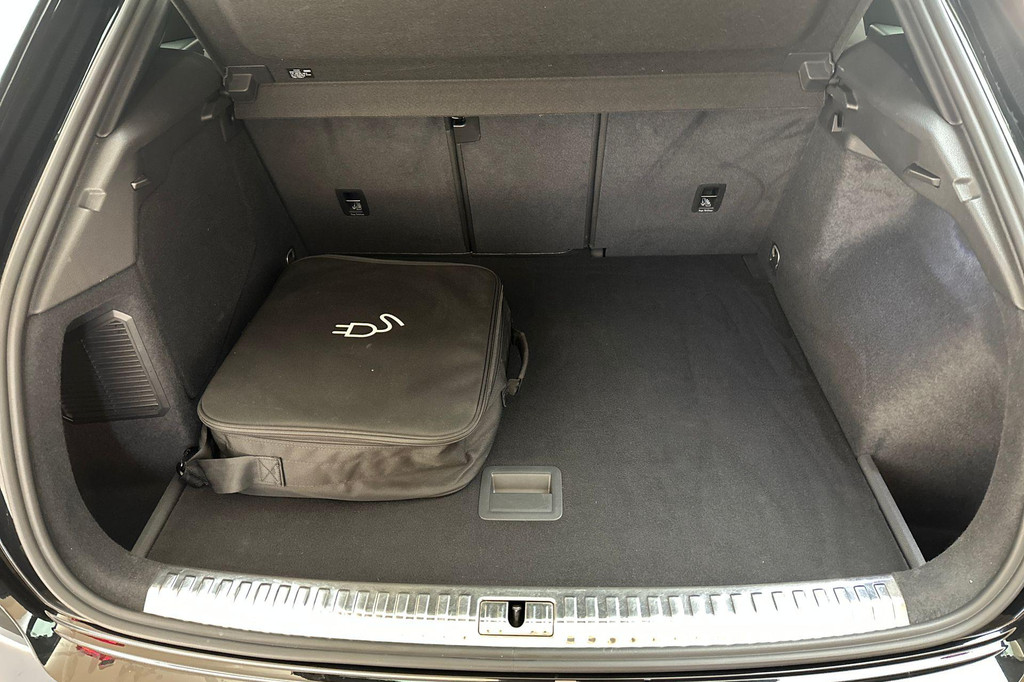 Audi Q3 (JJT74G) met abonnement