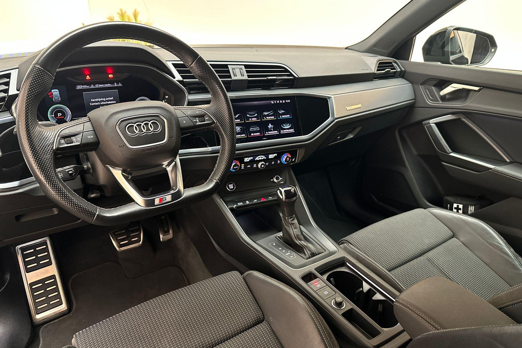 Audi Q3 (JJT74G) met abonnement
