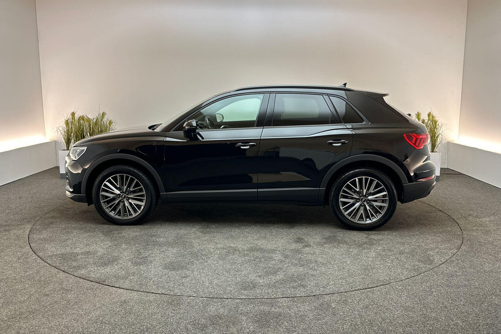 Audi Q3 (JJT74G) met abonnement