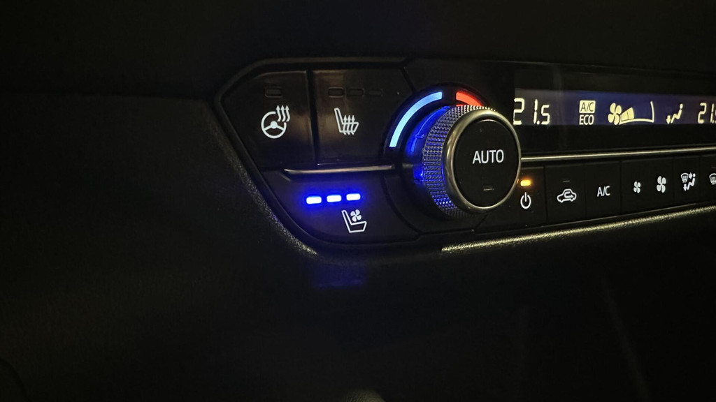 Mazda 6 (R900RF) met abonnement