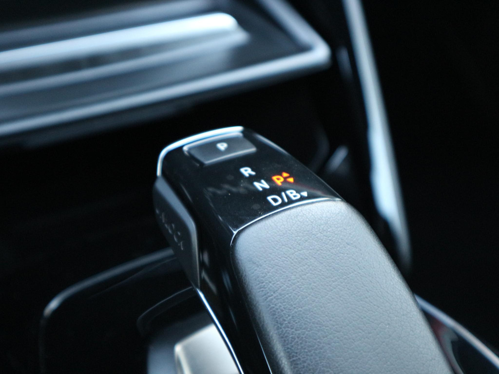 Peugeot e-208 (L250KL) met abonnement