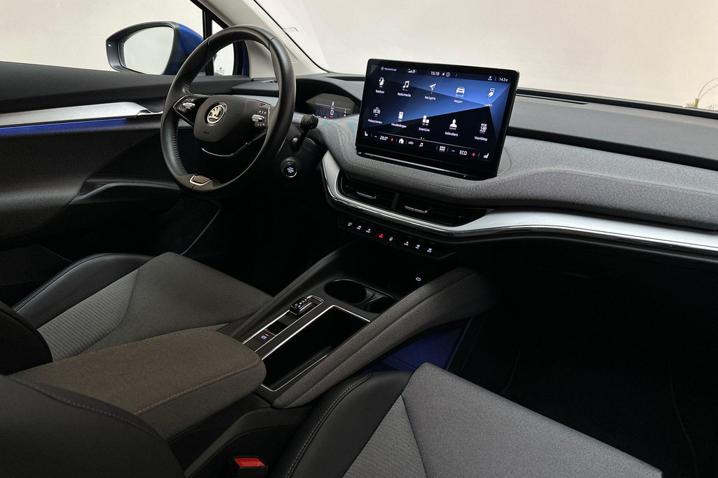 ŠKODA ENYAQ iV (T357BL) met abonnement