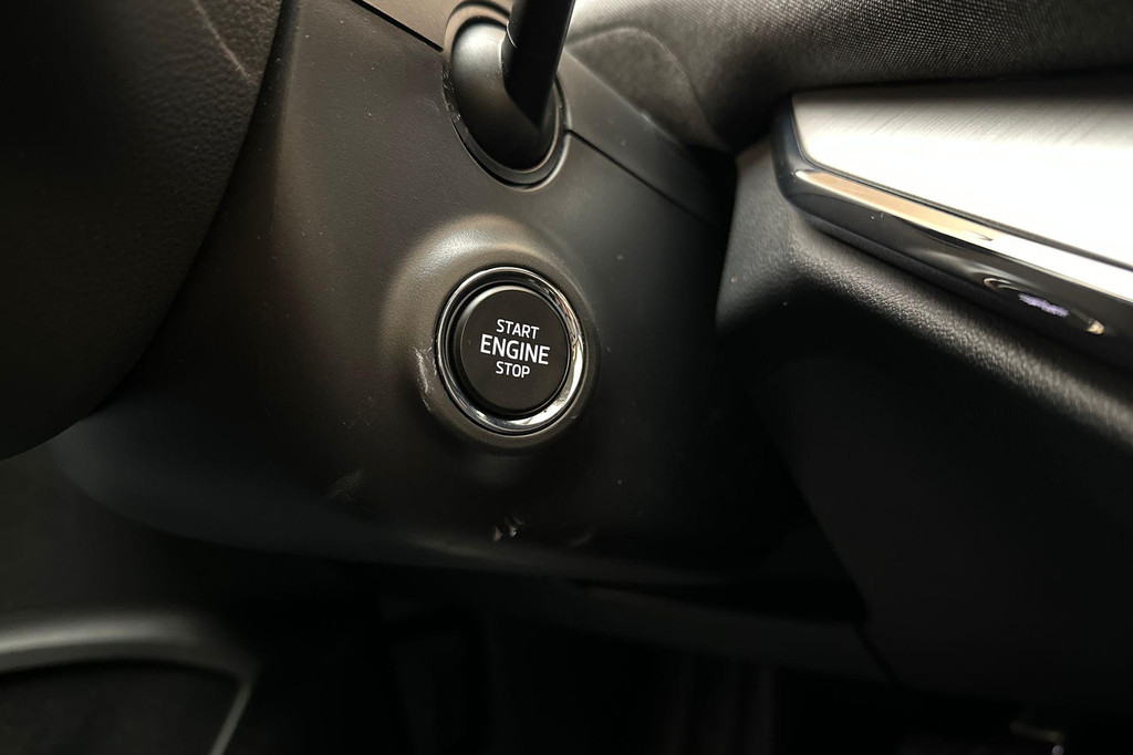 ŠKODA ENYAQ iV (T357BL) met abonnement