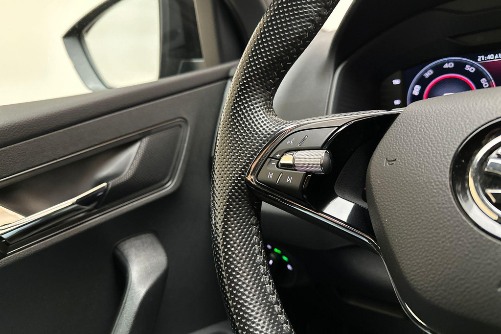 ŠKODA Karoq (JJJ10D) met abonnement