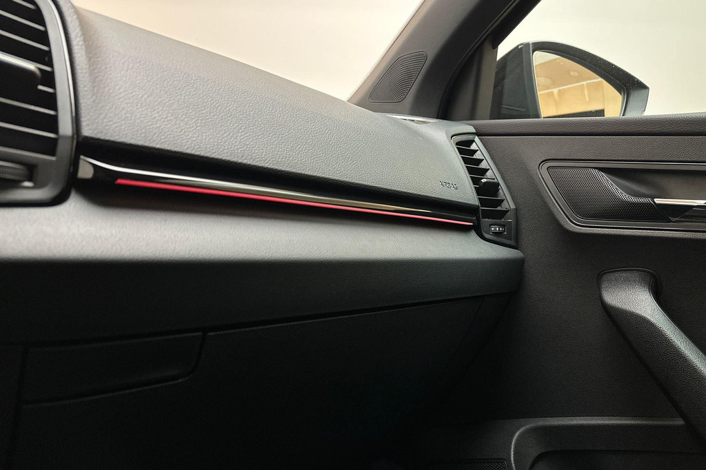 ŠKODA Karoq (JJJ10D) met abonnement