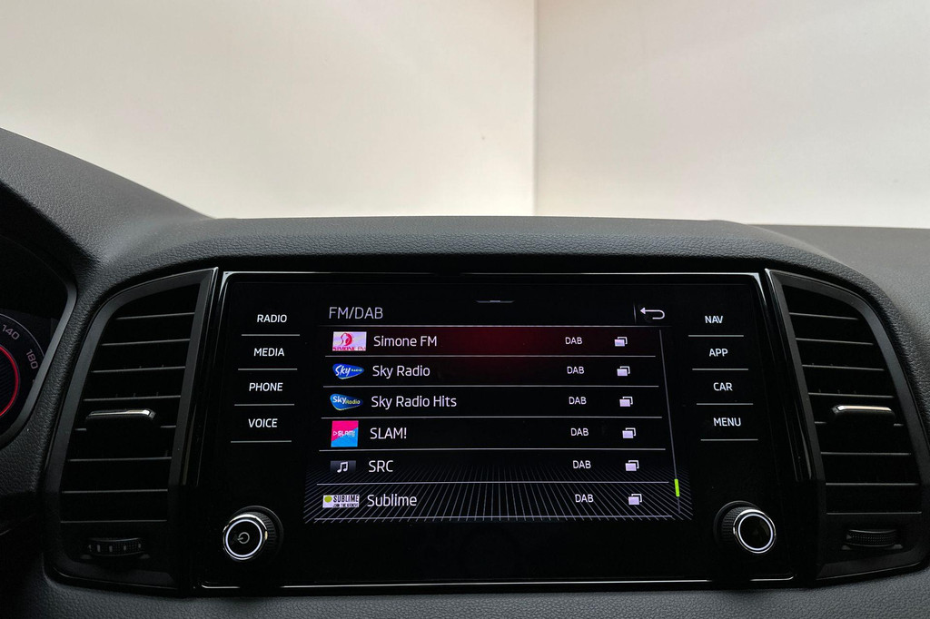 ŠKODA Karoq (JJJ10D) met abonnement