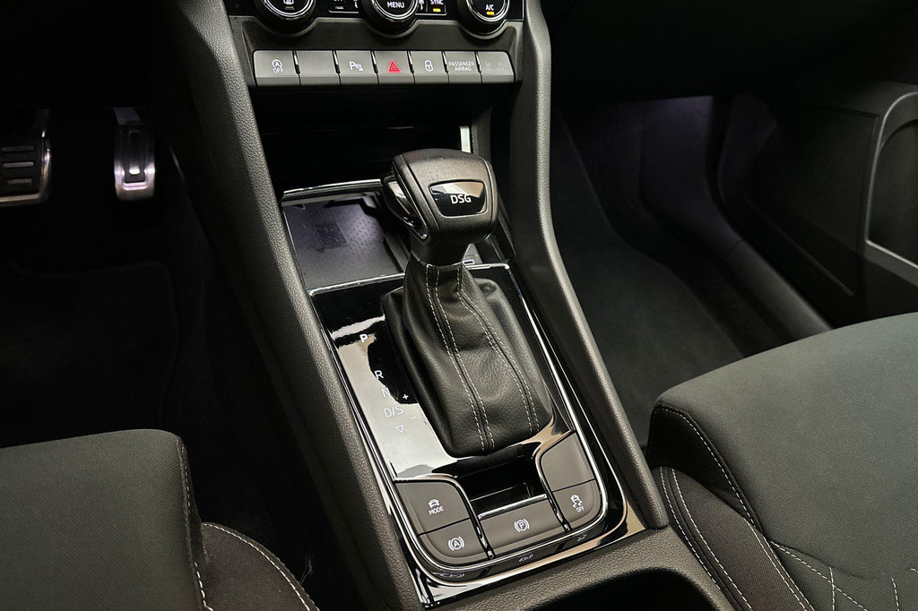 ŠKODA Karoq (JJJ10D) met abonnement