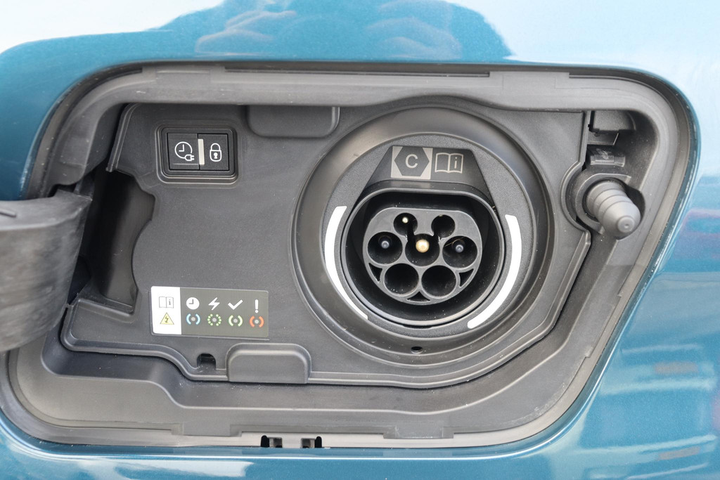 Peugeot 3008 (JHX27F) met abonnement