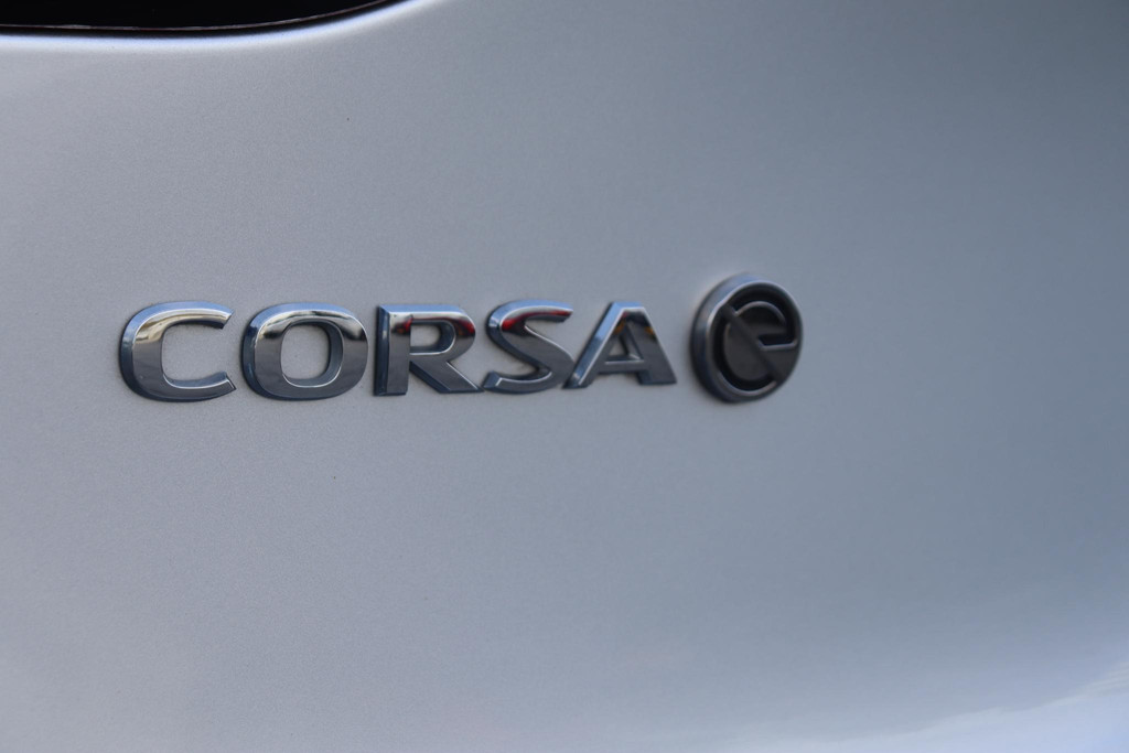 Opel CORSA-E (T837DP) met abonnement