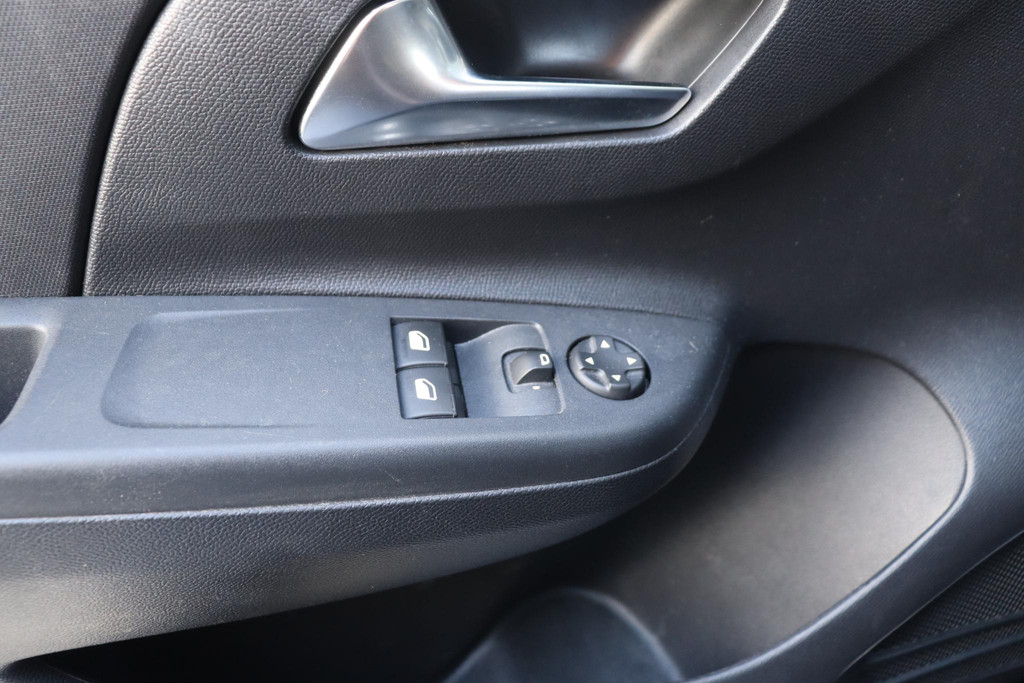 Opel CORSA-E (T837DP) met abonnement