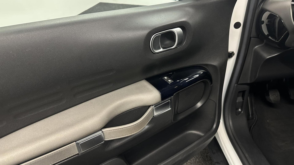 Citroën C4 Cactus (J572FR) met abonnement