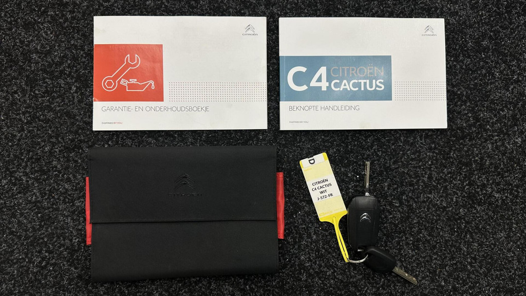 Citroën C4 Cactus (J572FR) met abonnement